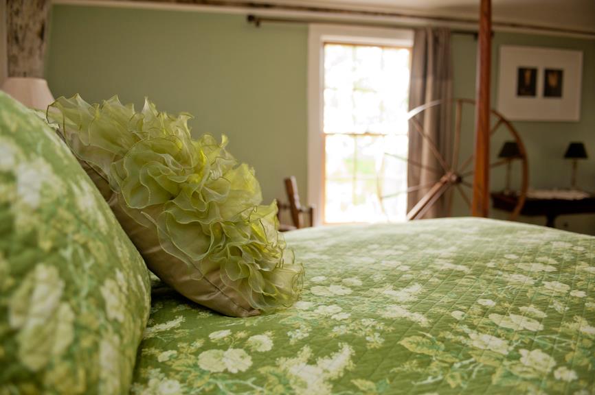 Bed and Breakfasts of Mystic Coast and Country in Preston, Connecticut Roseledge Country Inn